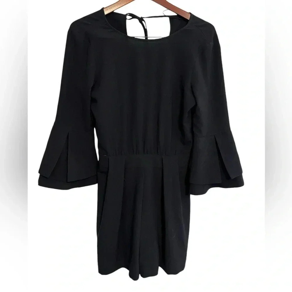 Zara  navy blue Jumper with statement sleeves size small